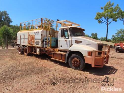 2006 Mack Metro-liner Service Truck