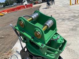  HYDRAULIC ROTATION GRAPPLE ATTACHMENT - picture0' - Click to enlarge