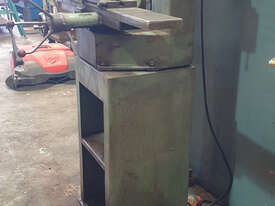 Hercus No 3 Manual Surface Grinder - picture0' - Click to enlarge