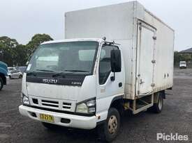 2006 Isuzu NPR 200 Pantech - picture1' - Click to enlarge