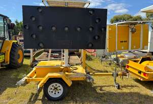 Aldridge Mobile Directional Arrow Trailer