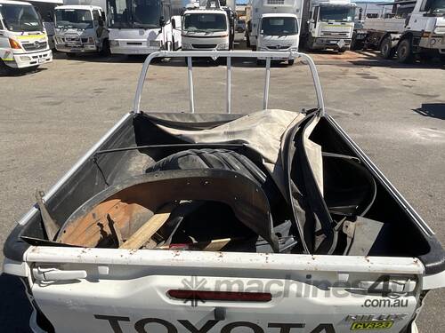 Toyota Hilux Well Body Including Contents