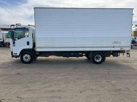2013 Isuzu FRR500 Pantech - picture2' - Click to enlarge