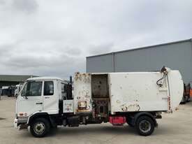 2009 Nissan UD MKB37A Garbage Compactor (Dual control) - picture2' - Click to enlarge