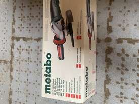 Metabo WS24-230 240v Angle Grinder - picture1' - Click to enlarge