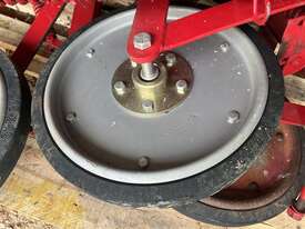 18 x Janke Press Wheels - picture2' - Click to enlarge