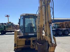 New Holland NH95 Back Hoe - picture1' - Click to enlarge