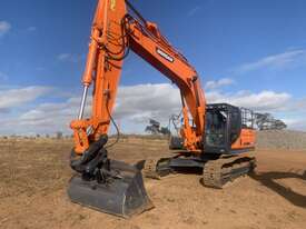 2012 Doosan DX300LC Excavator (Steel Tracked) - picture1' - Click to enlarge