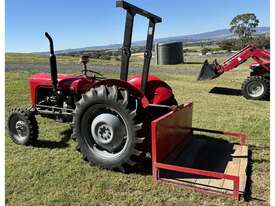 RESTORED MASSEY FERGUSON 35 TRACTOR  - picture2' - Click to enlarge