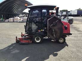 2017 Toro Groundmaster 4010D Folding Wing Mower - picture2' - Click to enlarge