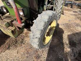 John Deere 1640 Open Cab FWA - picture1' - Click to enlarge
