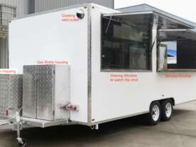 Foood Trailer - 6m x 2.5m 2.2m (L xW x H) - picture0' - Click to enlarge