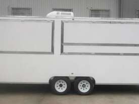 Foood Trailer - 6m x 2.5m 2.2m (L xW x H) - picture0' - Click to enlarge