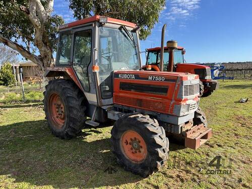 Kubota M7580