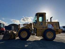 2010 Kawasaki Articulated Loader - picture2' - Click to enlarge