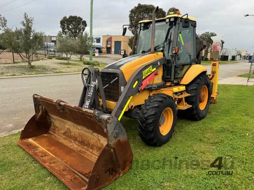 caption Backhoe Volvo BL71 2006 4x4 4 in 1 bucket 6200 hours