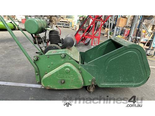 GREENS REEL MOWER