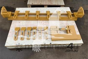 2024 Shell Kit CATERPILLAR PAD FOOT SHELL SCRAPER BAR FITS CAT CS54B CS56B RS07 2024 Shell Kit CATERPILLAR PAD FOOT SHELL SCRAPER BAR FITS CAT CS54B CS56B RS07
