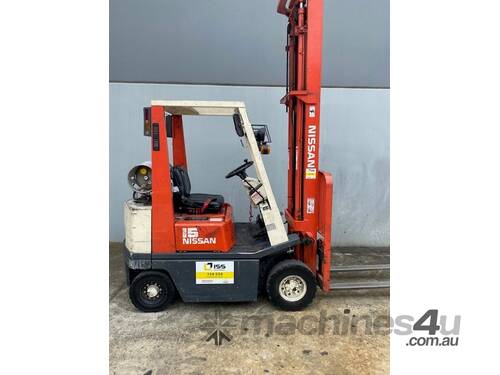 Gas powered Nissan forklift 1500KG base capacity with 2 Stage 5.0MTR High visibility mast