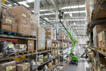 Nifty HR12 NE low-weight, narrow and electric