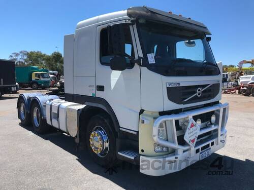 2012 Volvo FM MK2 Prime Mover Sleeper Cab