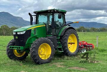 2017 John Deere FWA Tractor - Immaculate condition, always shedded and maintained!