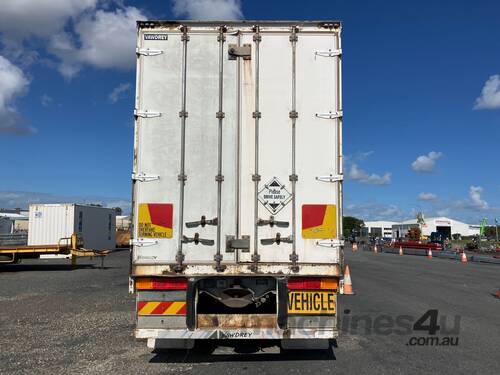 caption 2006 Vawdrey VB S3 44ft Tri Axle Pantech Trailer