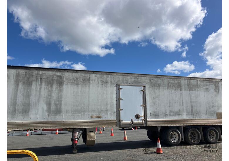 caption 2006 Vawdrey VB S3 44ft Tri Axle Pantech Trailer