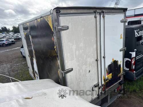 2017 Hino 300 616  Refrigerated Pantech