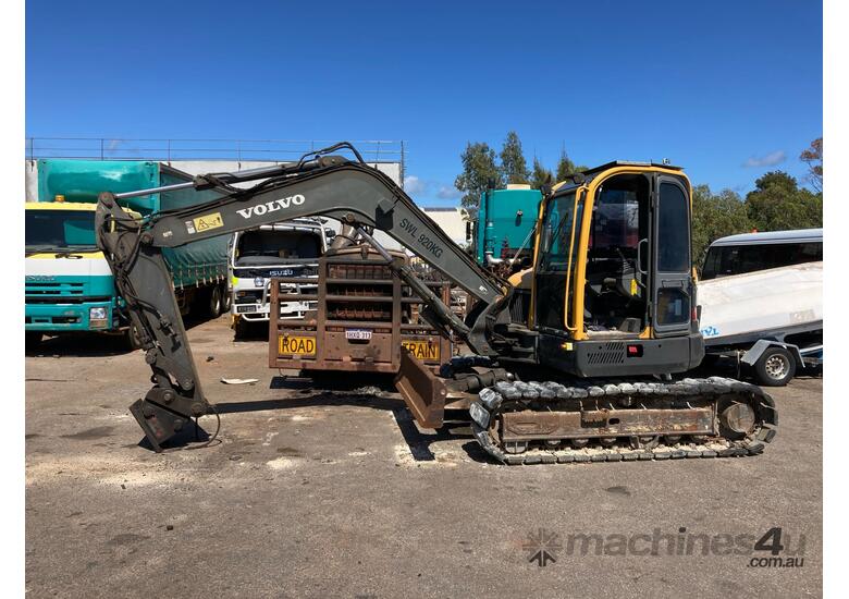 caption Volvo ECR88 Excavator (Rubber Tracked)