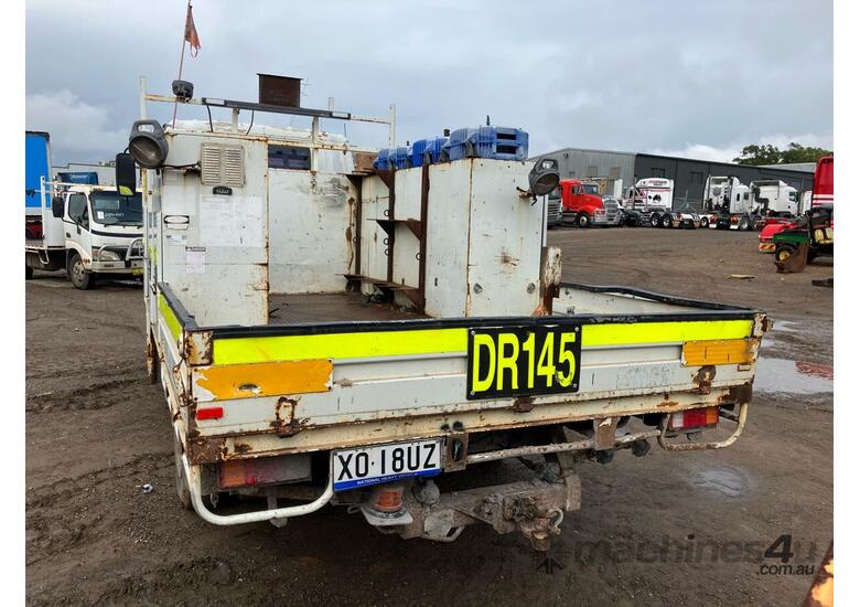 caption 2007 Isuzu NPS Service Body