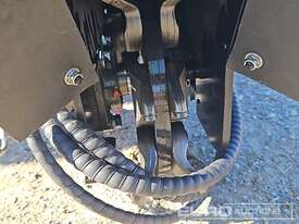 Unused Captok Hydraulic Stump Grinder to suit Skidsteer Loader  - picture2' - Click to enlarge