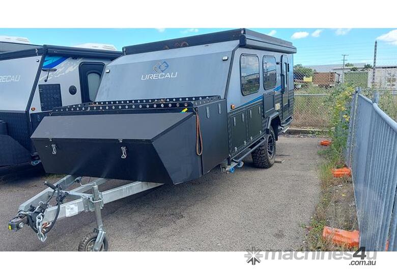 caption Urecau UP14 Single Axle Poptop