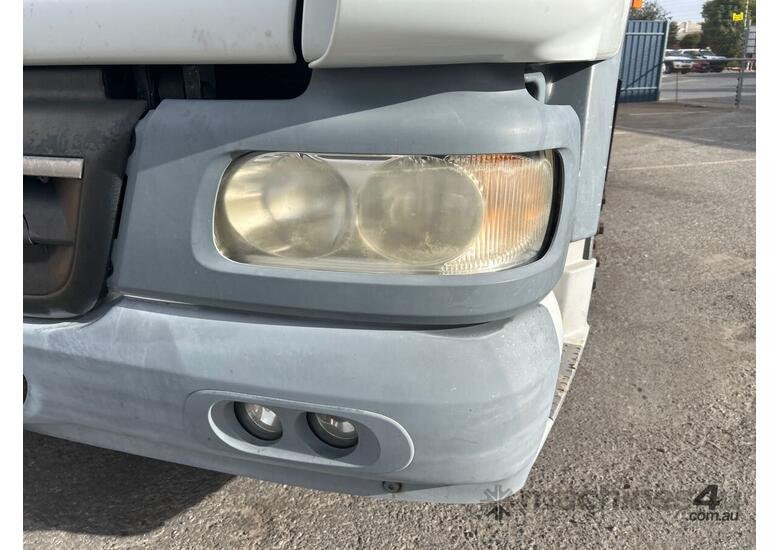 caption 2008 DAF CF85.430 Prime Mover Day Cab
