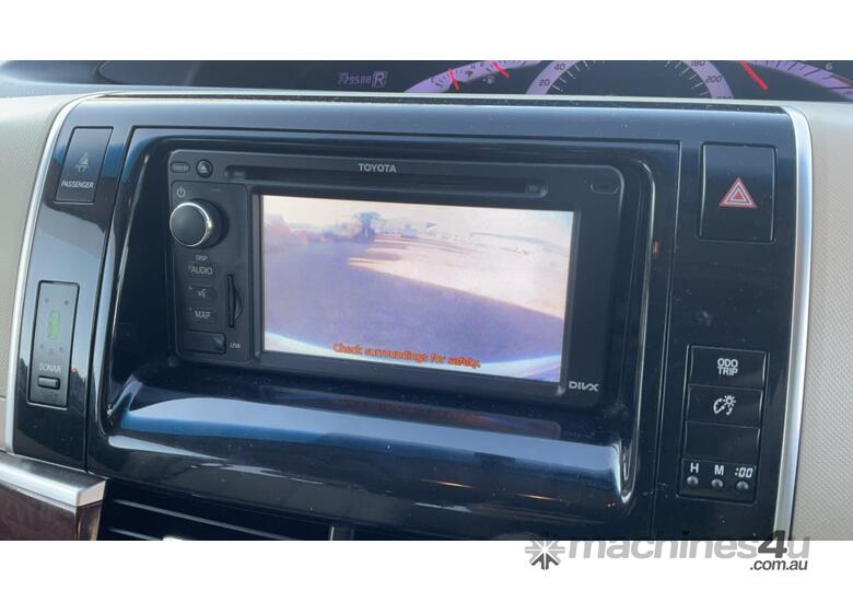 caption 2015 Toyota Tarago Ultima Petrol