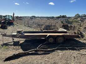 2006 Unbranded Trailer Tandem Axle Car Trailer - picture1' - Click to enlarge