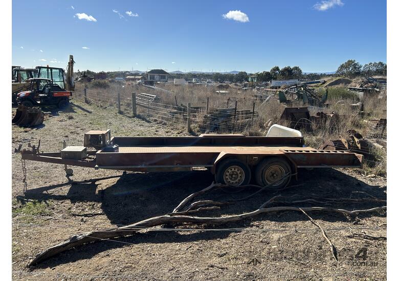 caption 2006 Unbranded Trailer Tandem Axle Car Trailer