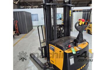   Task Viper Walkie Reach Stacker (Adelaide SA)