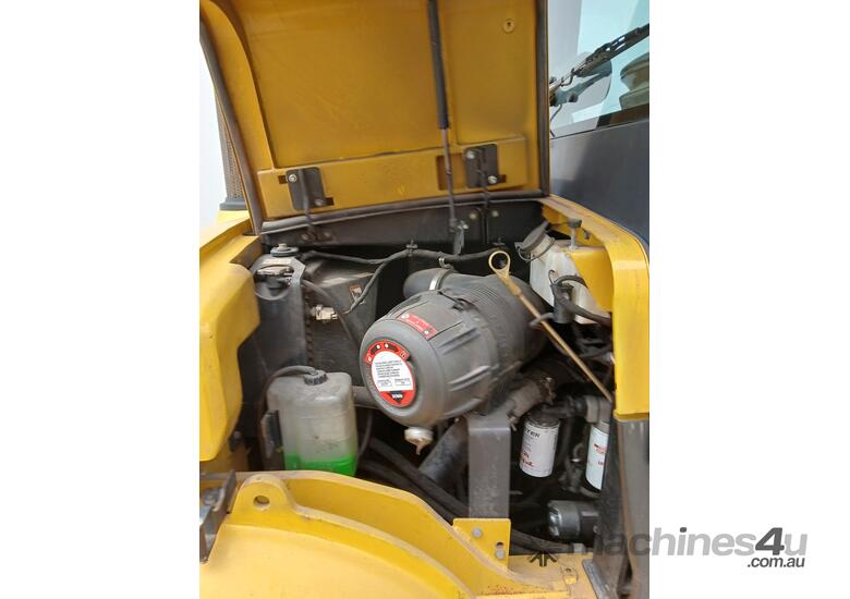caption Used YALE GP155VX 6,000kg IC Counterbalance Forklift