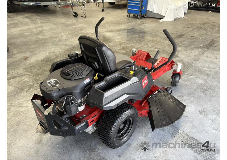 caption Toro 22hp 725cc Ride on Mower