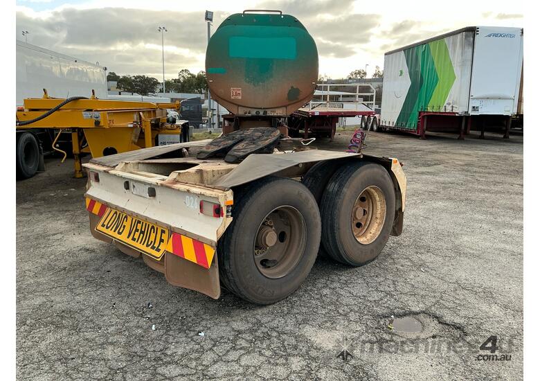 caption 2007 Custom Quip Engineering DOL165 Dual Axle Dolly