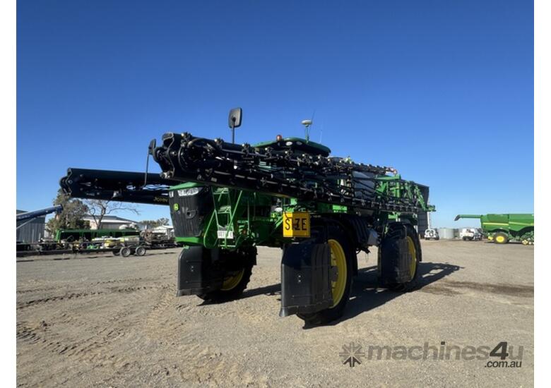 caption 2021 John Deere R4060 Sprayers
