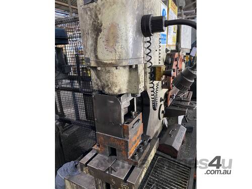 Sunrise IW-125S Hydraulic Ironworker – 125T Capacity, Punch & Shear Machine