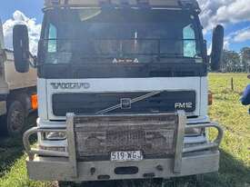 Volvo Tipper with slide in water tank - picture1' - Click to enlarge