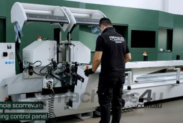 FOM Industrie Dual head sawing machine with 500mm blades