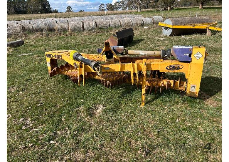 caption Rock Rake