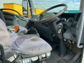 2018 Isuzu FSR 140-260 Day Table Top - picture1' - Click to enlarge