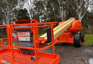 JLG 600S - 60ft 4x4 Telescopic Boom Lift