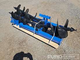 Unused Captok Hydraulic Auger Drive & 3 Augers to suit Skidsteer Loader  - picture0' - Click to enlarge
