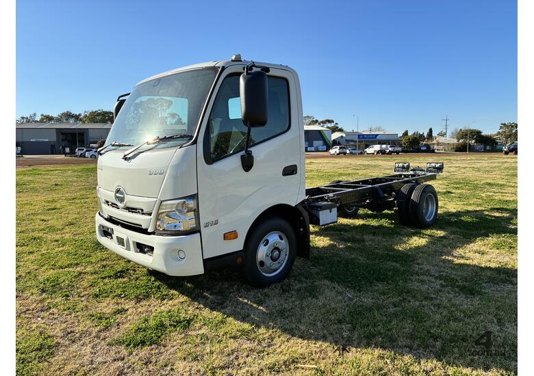 2025 Hino 616 AT 3430 WIDE  Cab Chassis
